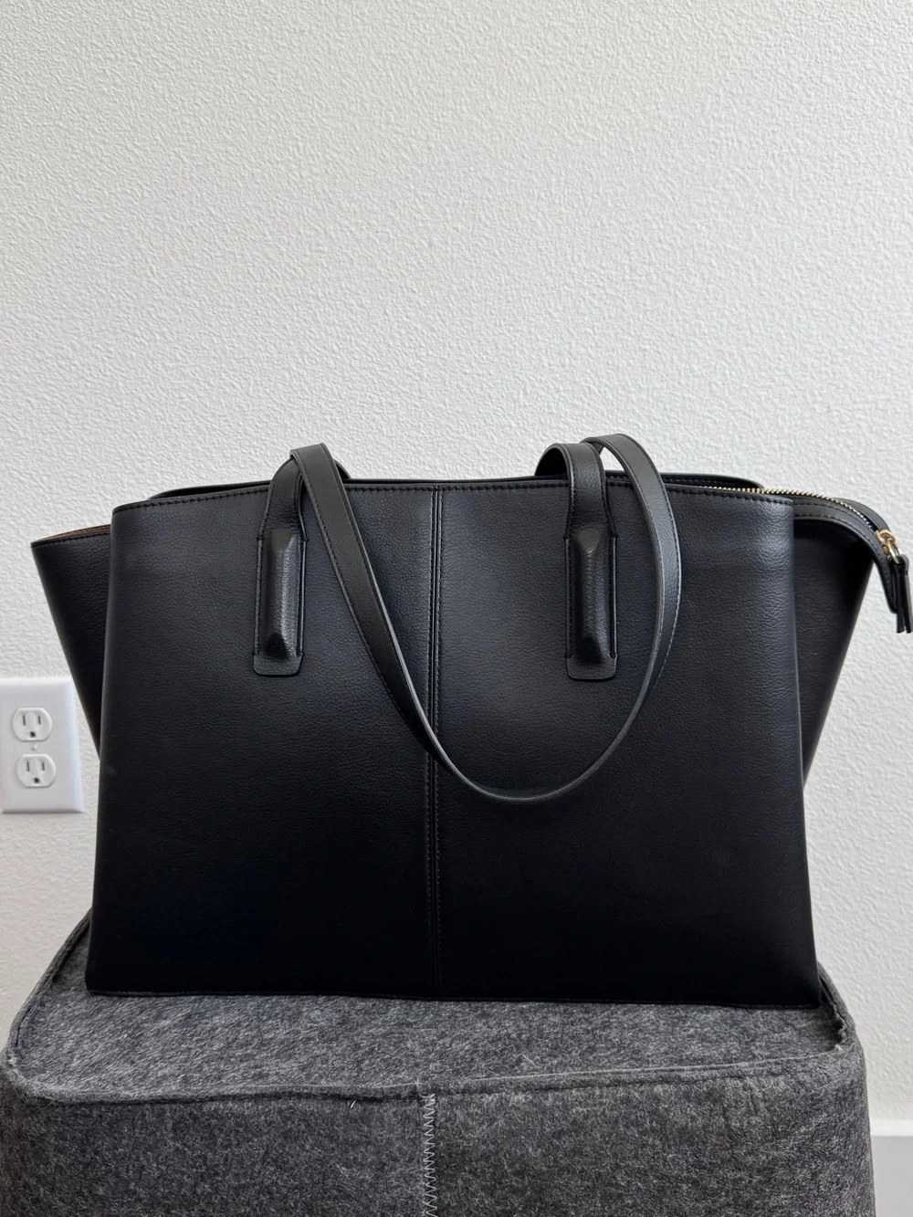 Freja Black Vegan Leather Paloma Tote Bag